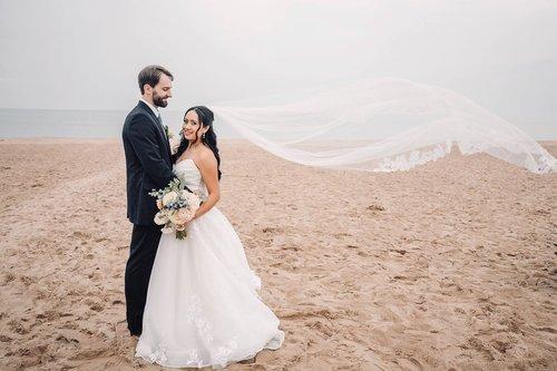 mobile - carousel-hero-element image-3